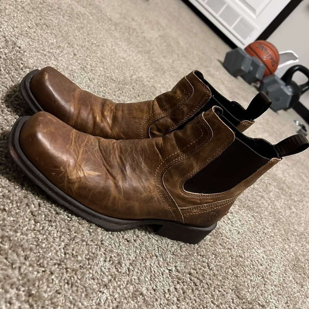 Ariat lowboots